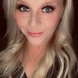 aclassymilf profile on onlyfans