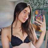 alexishealyfree profile on onlyfans