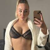 amelia-smith profile on onlyfans