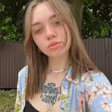 aprildasha avatar