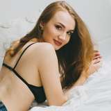aria_blonde avatar