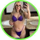 azra_lifts profile on onlyfans