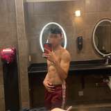 bi.closeted avatar