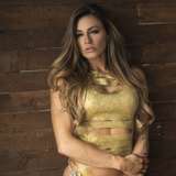 carolinedecampos avatar