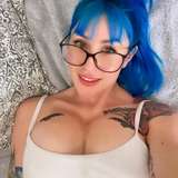 elisbathory avatar