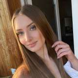 erin_pink_model avatar