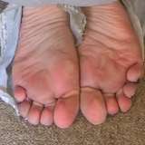 feetinjeans6 avatar