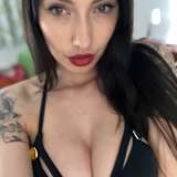 floraivy profile on onlyfans