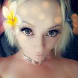 hi_its_erika avatar