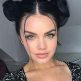 irisblueeee avatar