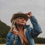 kaitlynwithak profile on onlyfans