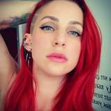 larraphoenix profile on onlyfans