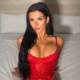 lauralily profile on onlyfans