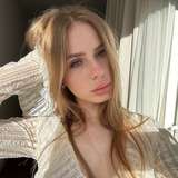 lilymilypeach avatar