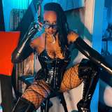 madamcarmen2 avatar