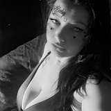 missqueendevilfree avatar