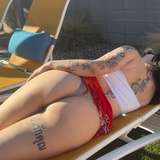 naomiii889 avatar