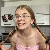 naughtyy_ellie avatar