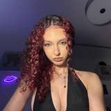 redariel profile on onlyfans