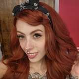 redcheekrosie avatar