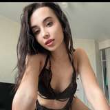 stella_mkrtn avatar