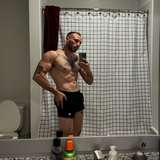 u409359542 avatar