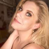 vanessa_obsequious avatar